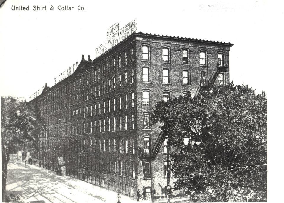 Photo with fire escape visible on south side.